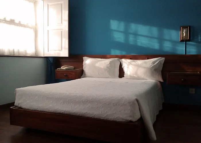 维亚纳堡花园酒店 2*