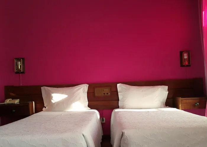 维亚纳堡花园酒店