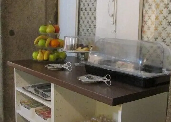 维亚纳堡花园酒店 2*