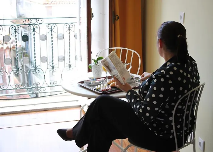 维亚纳堡花园酒店